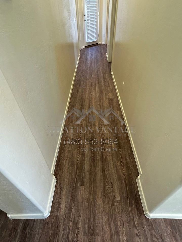 16838 S 23rd St - Photo 5 of 12