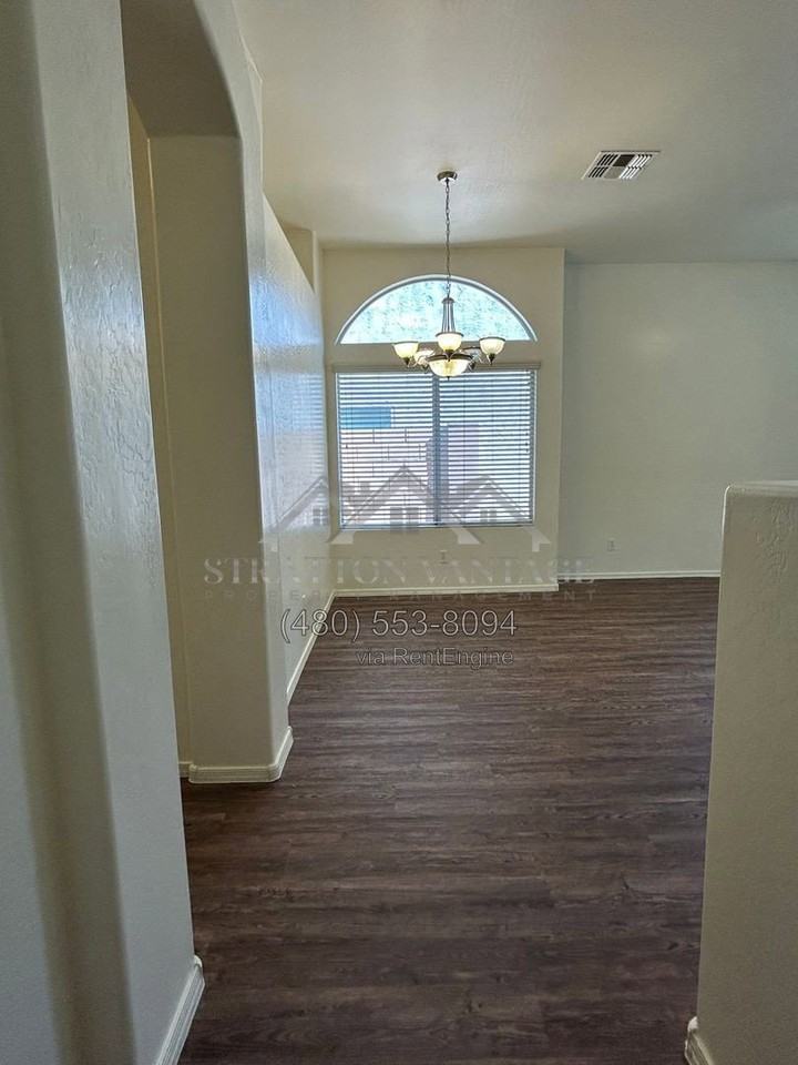 16838 S 23rd St - Photo 6 of 12