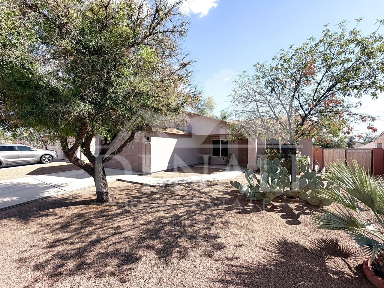 10038 E Moonstruck Way - Photo 3 of 30