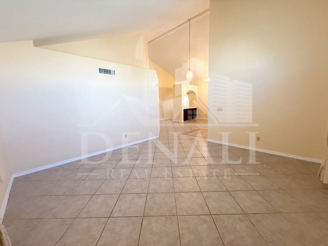 694 N Longmore St - Photo 5 of 35