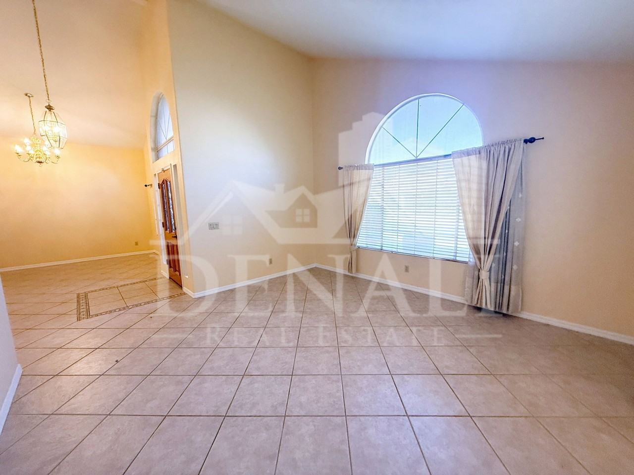 694 N Longmore St - Photo 6 of 35