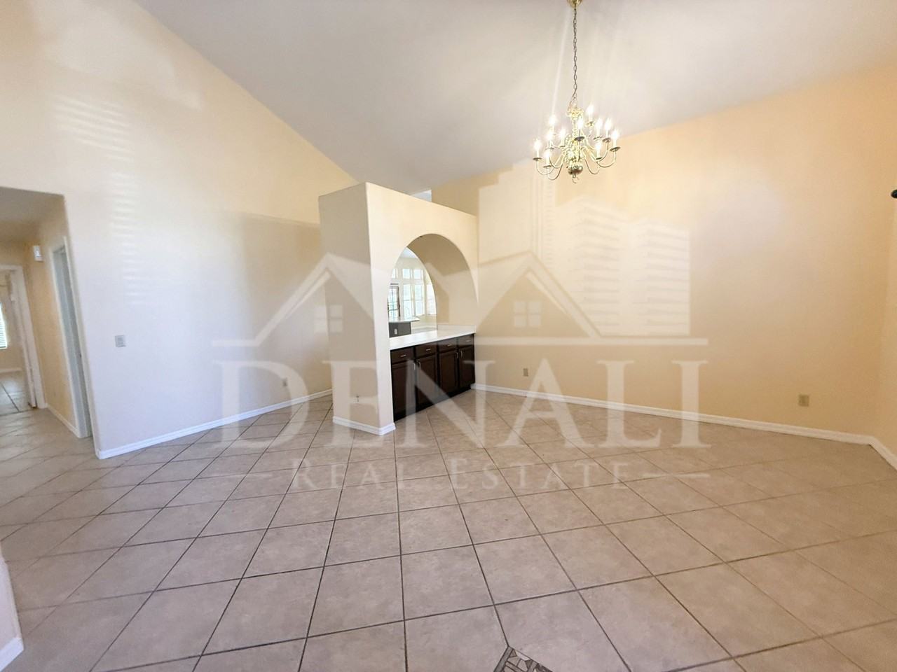 694 N Longmore St - Photo 7 of 35