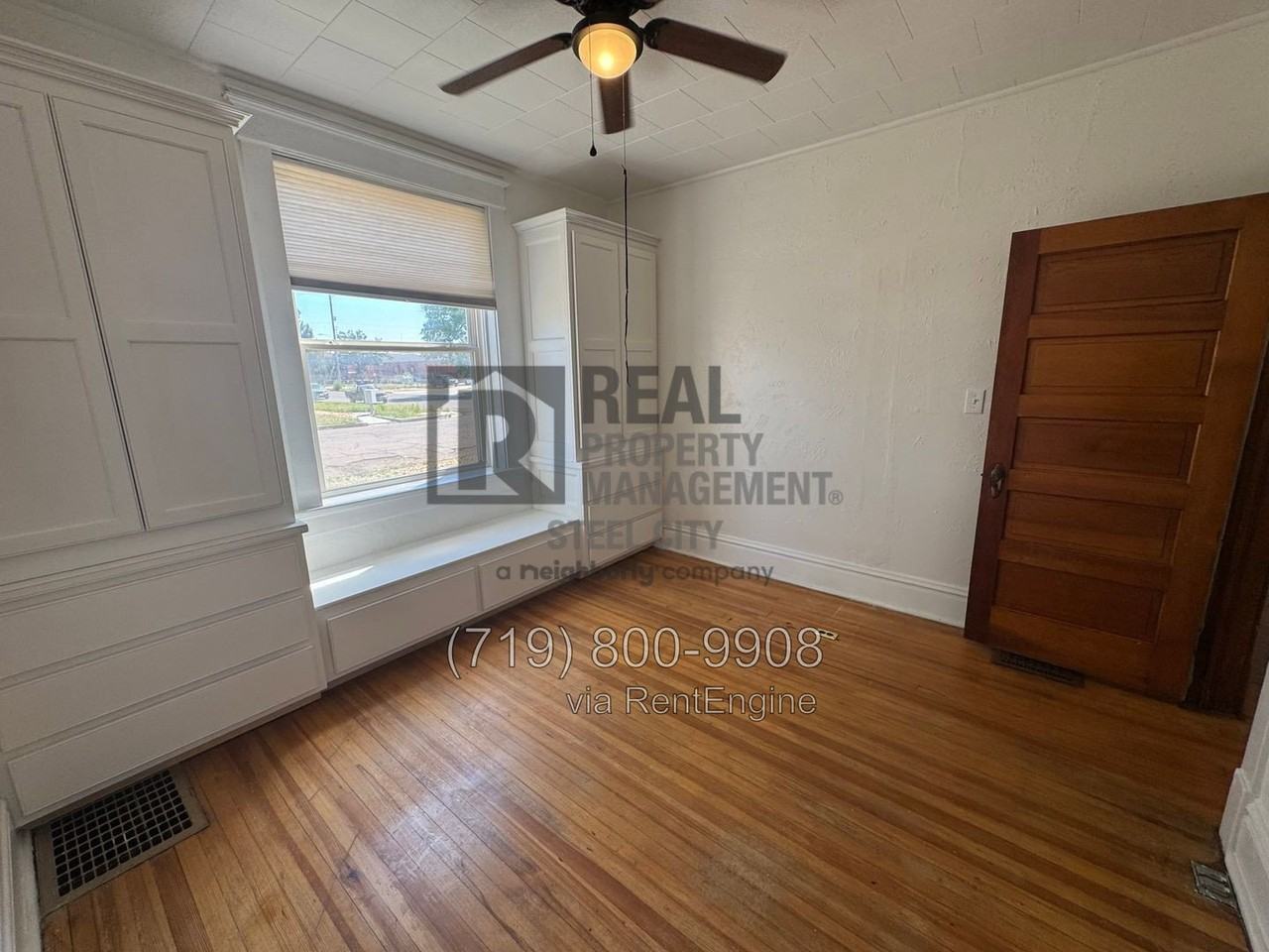 201 Quincy St - Photo 6 of 17