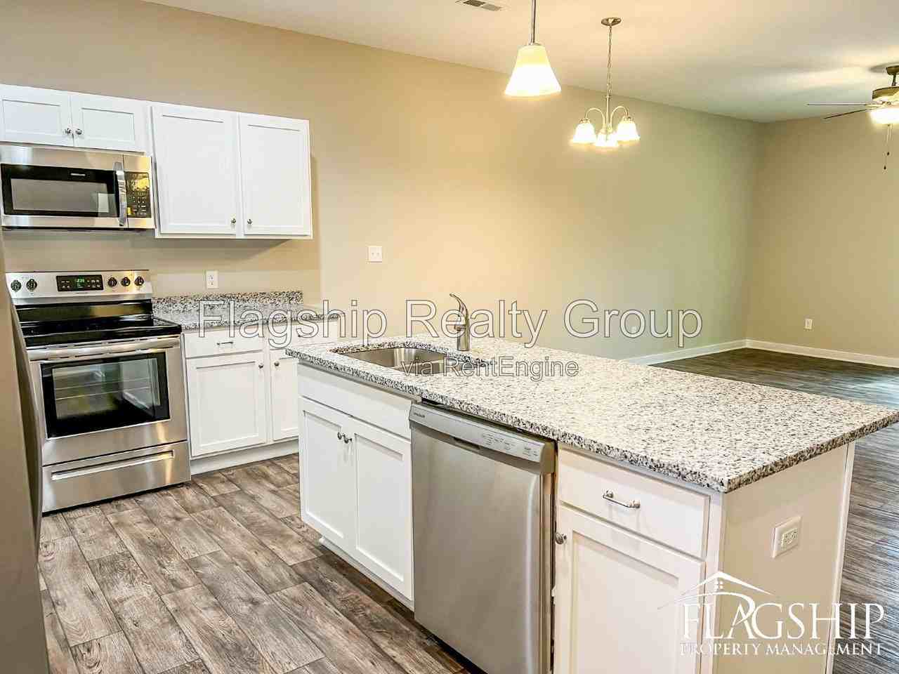 1505 S Taylor St - Photo 7 of 25