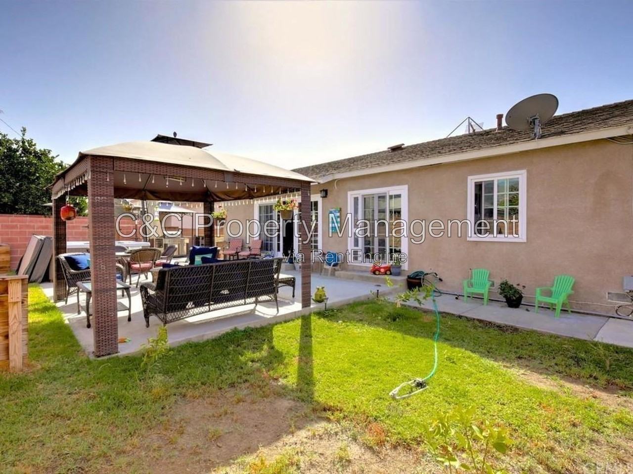 2673 W Shadow Ln - Photo 2 of 2