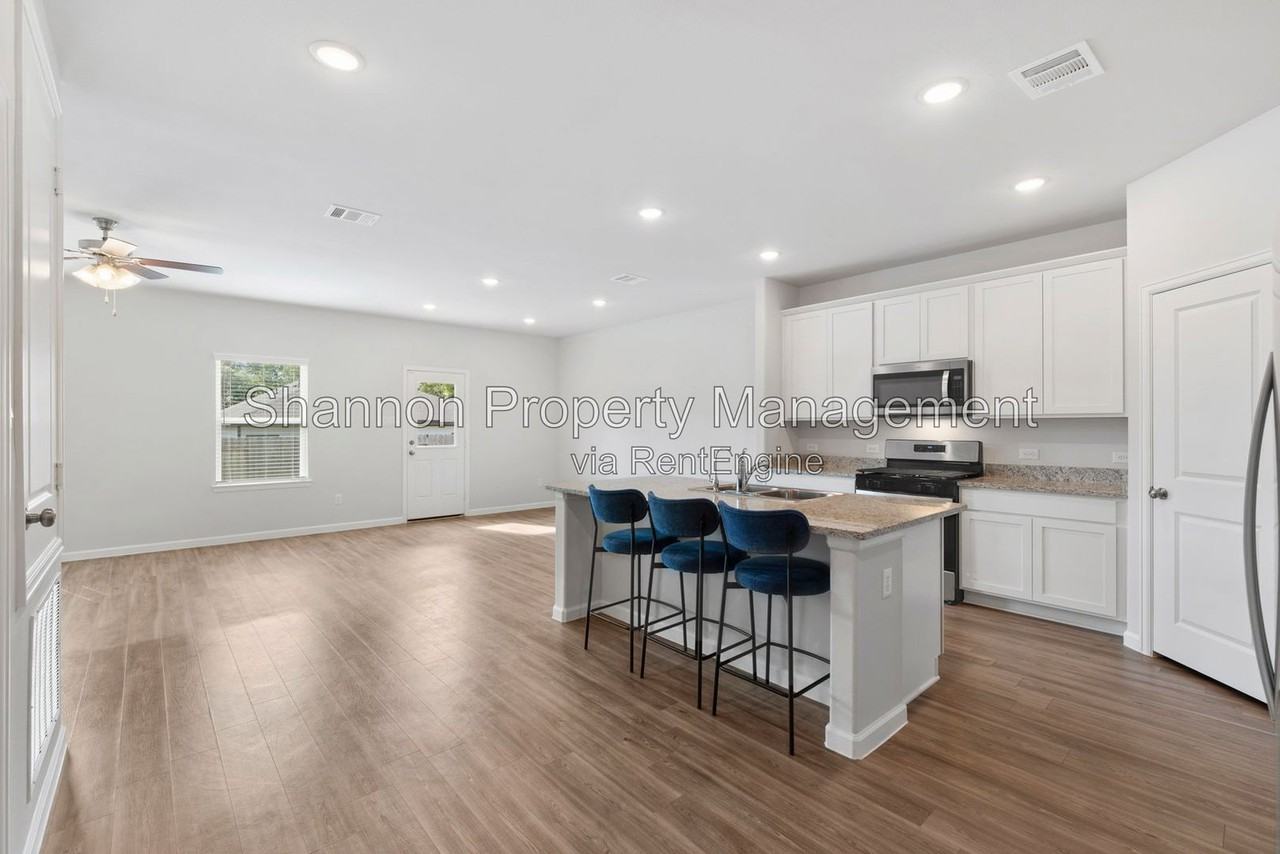 5815 Jade Crest Ct - Photo 5 of 33