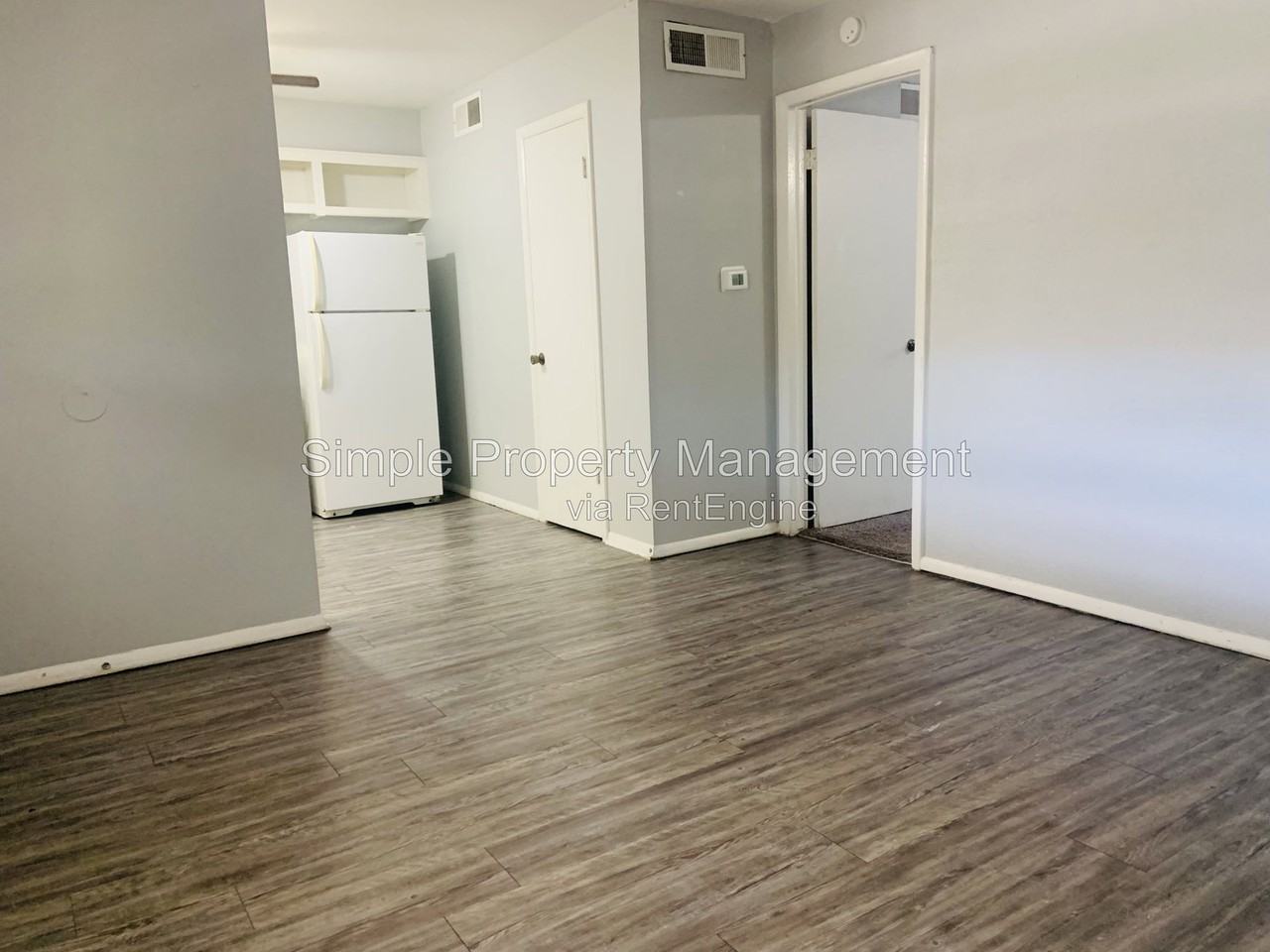 1441 Nw 92nd St #20 - Photo 4 of 10