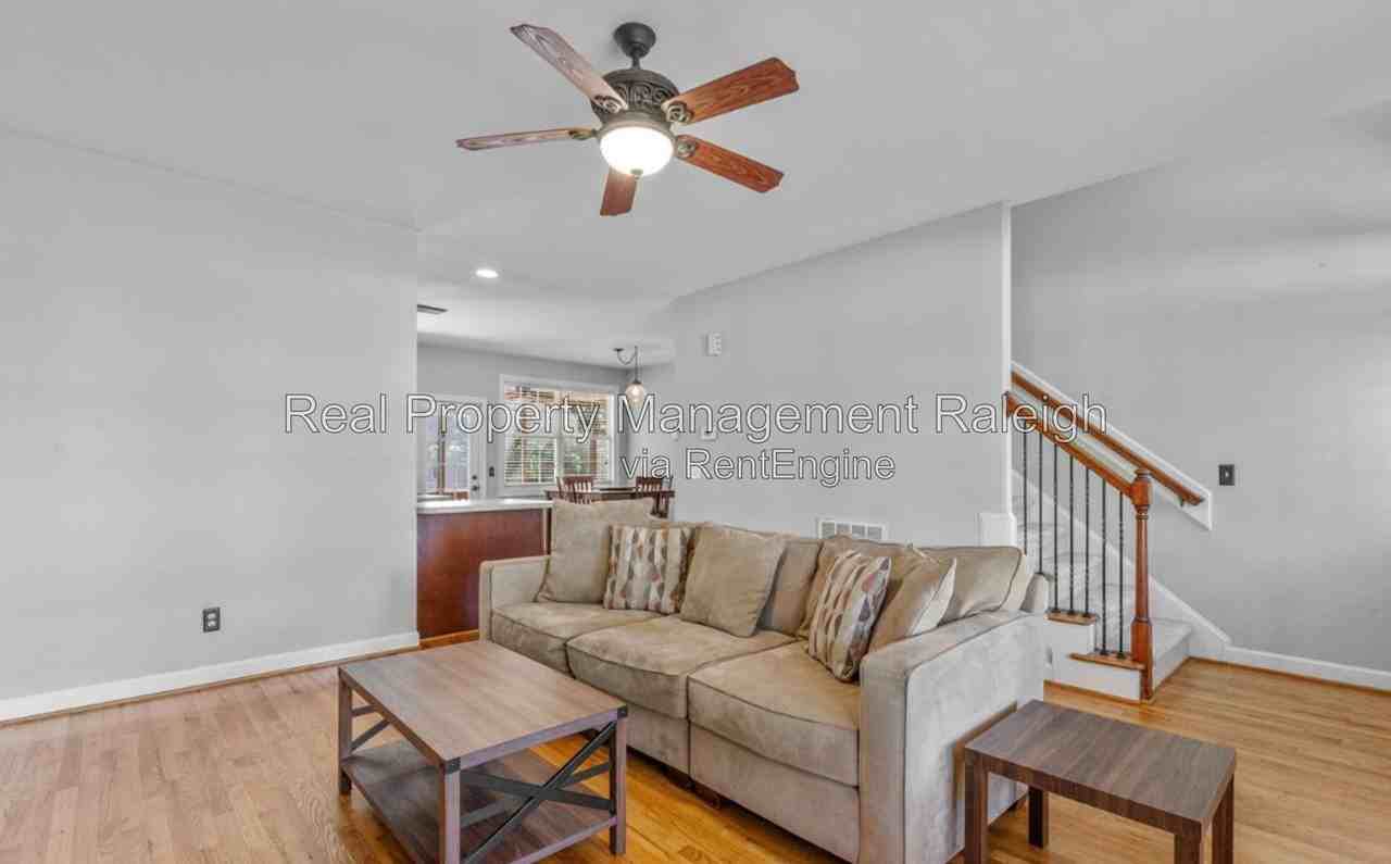 1614 Ballard Rd - Photo 7 of 15