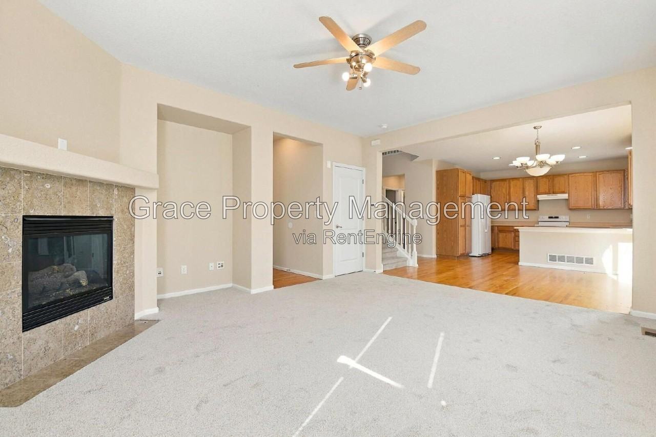 10460 Olathe St - Photo 2 of 21
