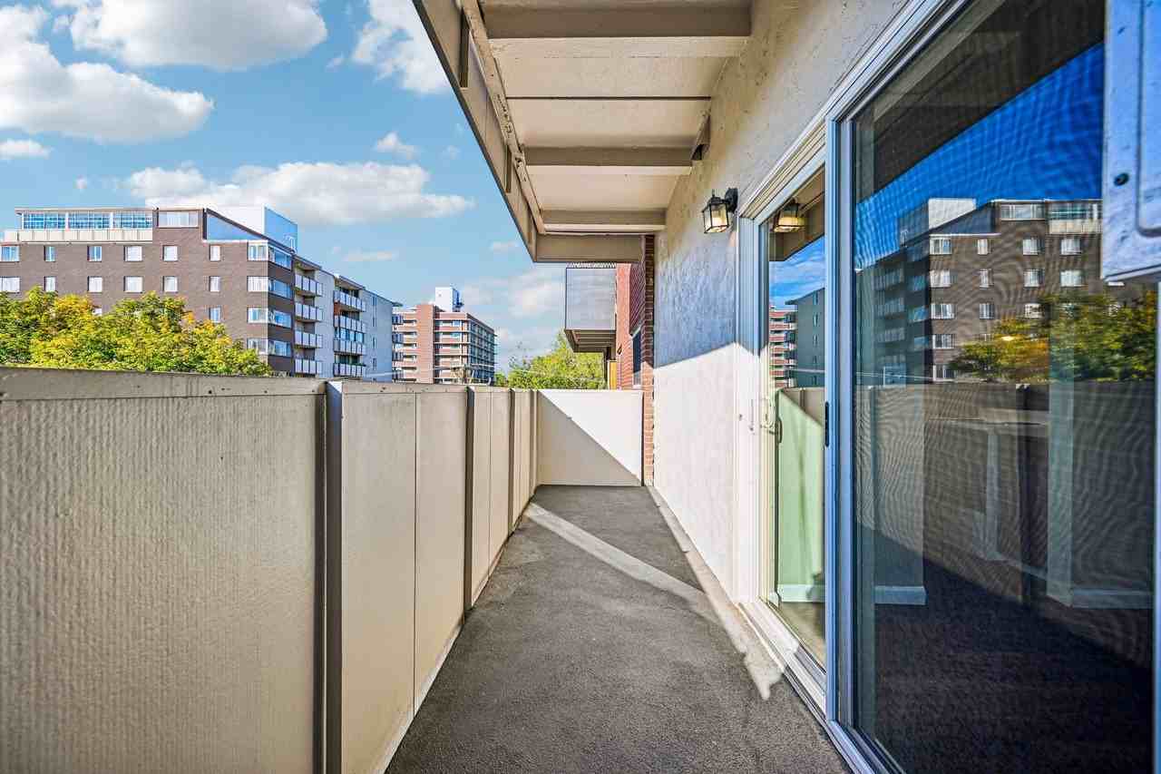 Rondeau Apartments - Photo 7 of 11