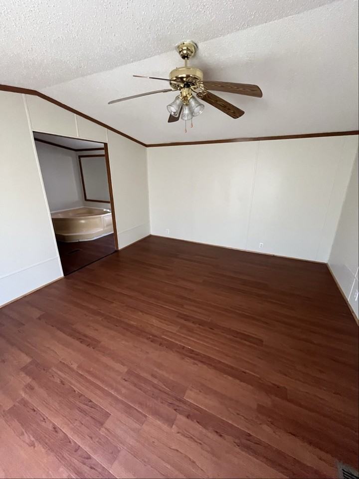 24 C R Ln #LOT5 - Photo 3 of 10