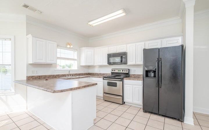 159 Dumbarton Rd - Photo 4 of 19