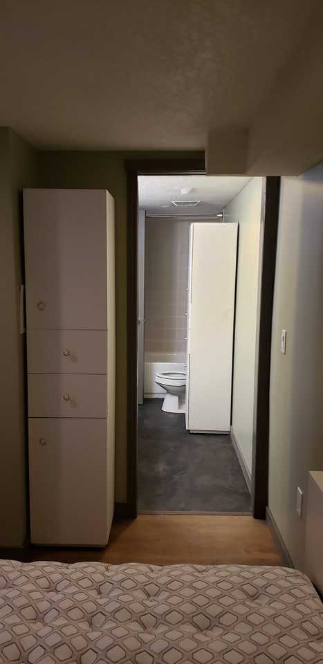 320 14 Avenue Northeast - Photo 6 of 6
