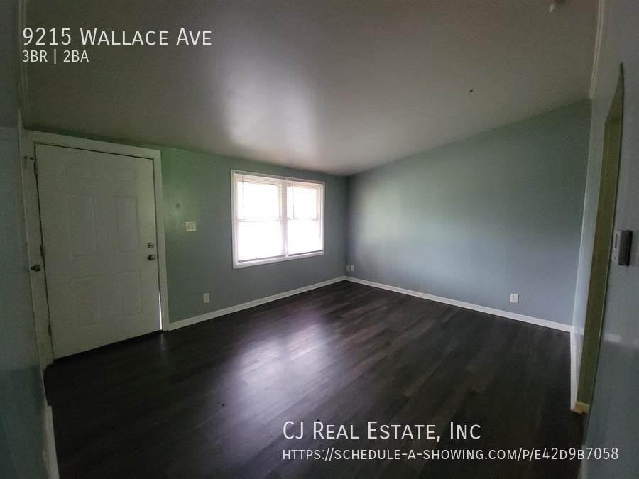 9215 Wallace Ave - Photo 2 of 10