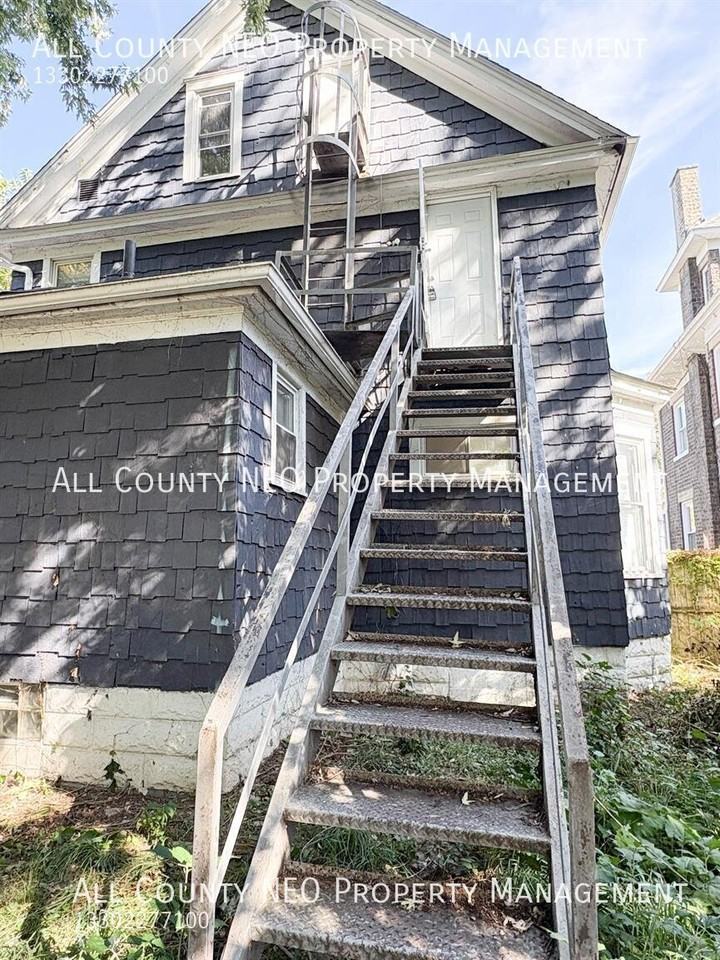 911 Fulton Rd Nw #2 - Photo 2 of 14