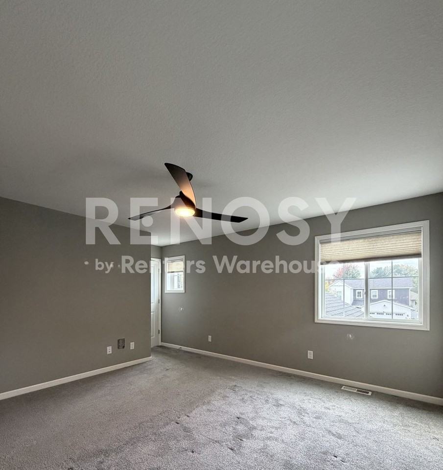 6812 Camden Ave N - Photo 7 of 23