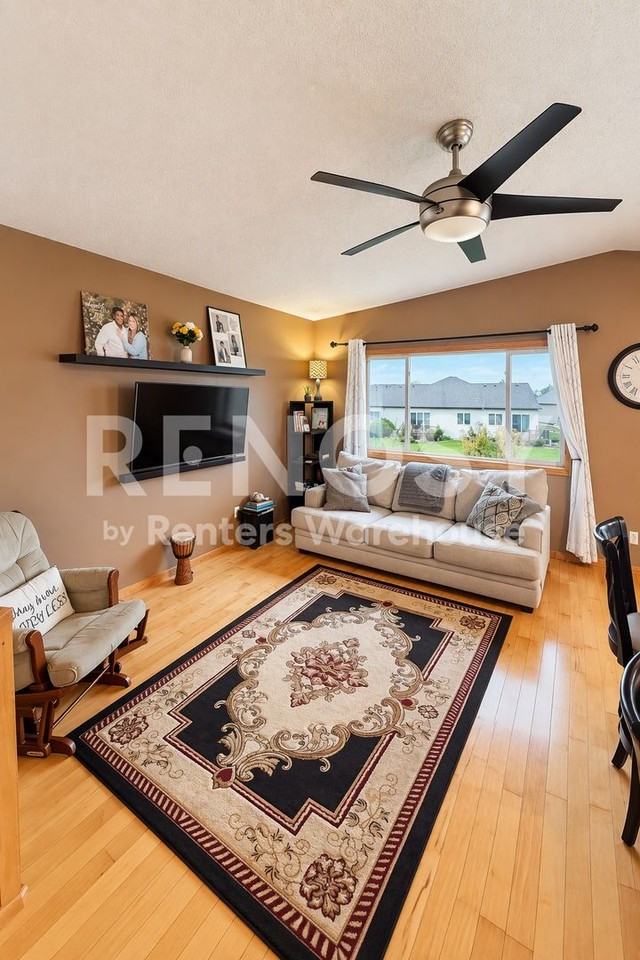 721 Harvest Ct - Photo 5 of 14