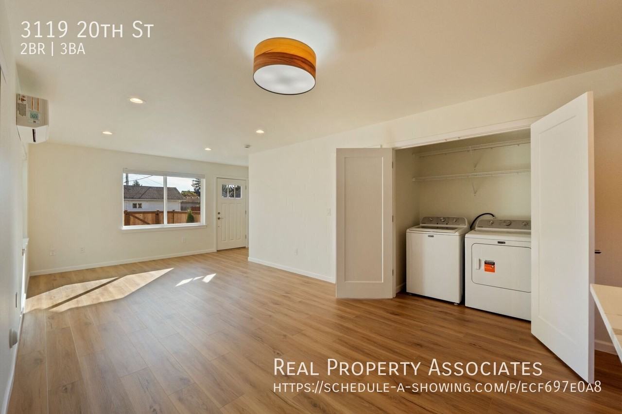 3119 20th St #B - Photo 6 of 25
