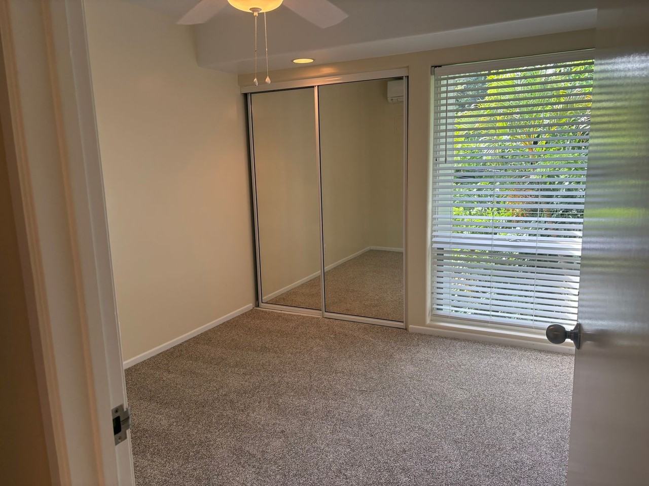949 Prospect St #302 - Photo 6 of 7