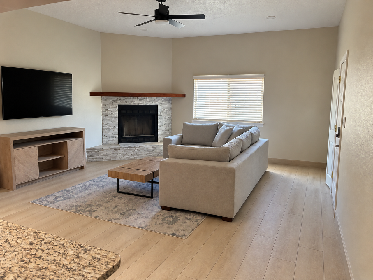 7224 Chickadee Ln Ne #7224 - Photo 2 of 19