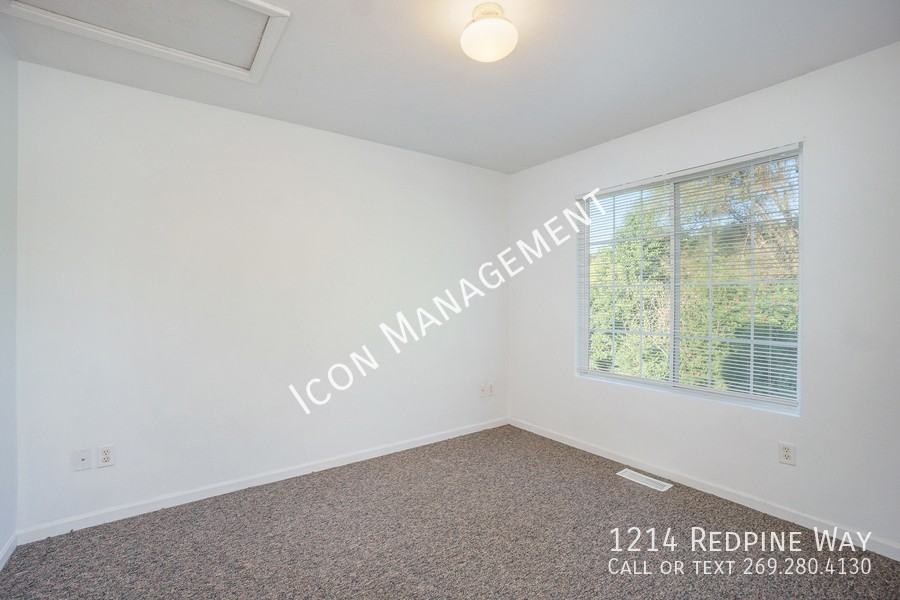 1214 Redpine Way #1214REDPIN - Photo 6 of 16