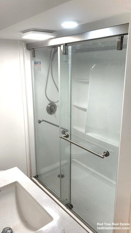688 Parker St #1 - Photo 7 of 11