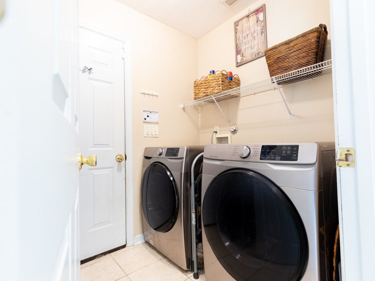 228 Rutherford Way #NA - Photo 4 of 11