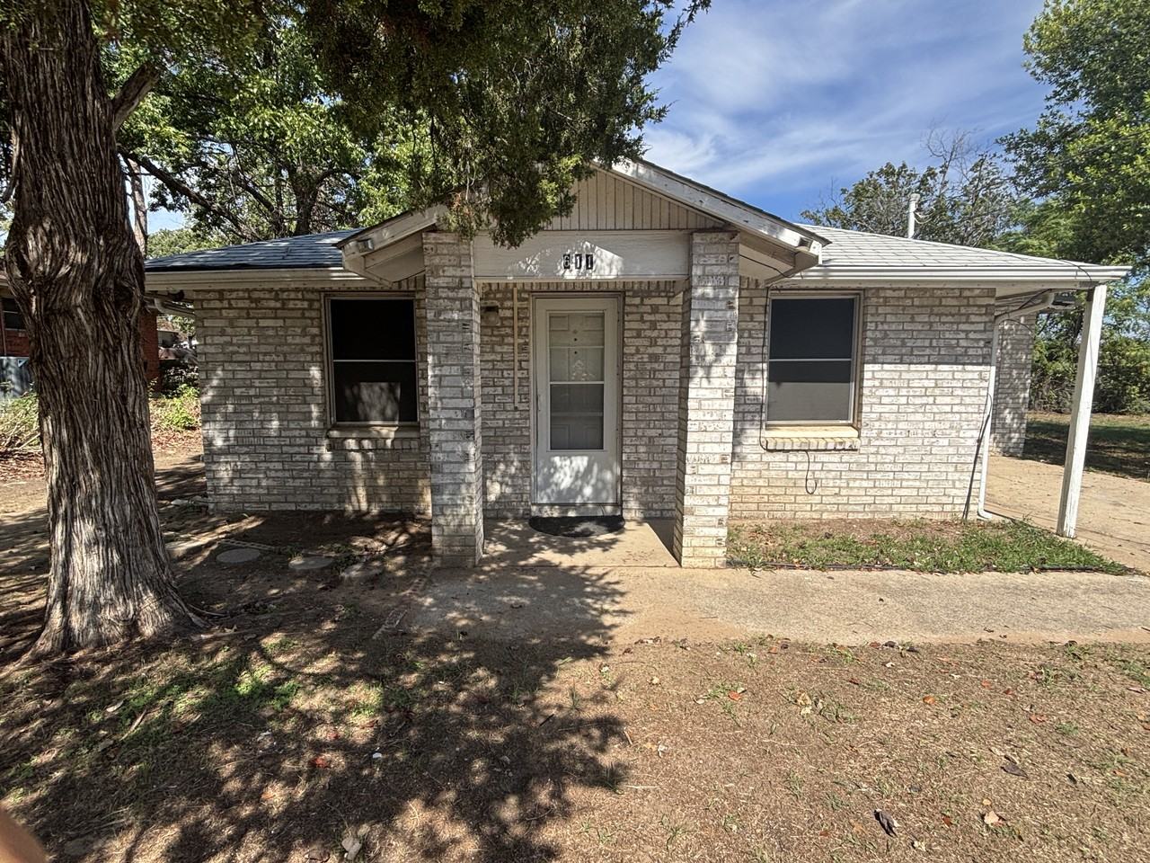 611 Smith St #NA - Photo 4 of 17