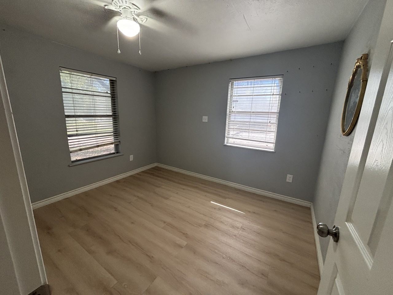 611 Smith St #NA - Photo 6 of 17