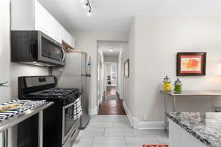 4459 Russell Blvd #1W - Photo 1 of 1