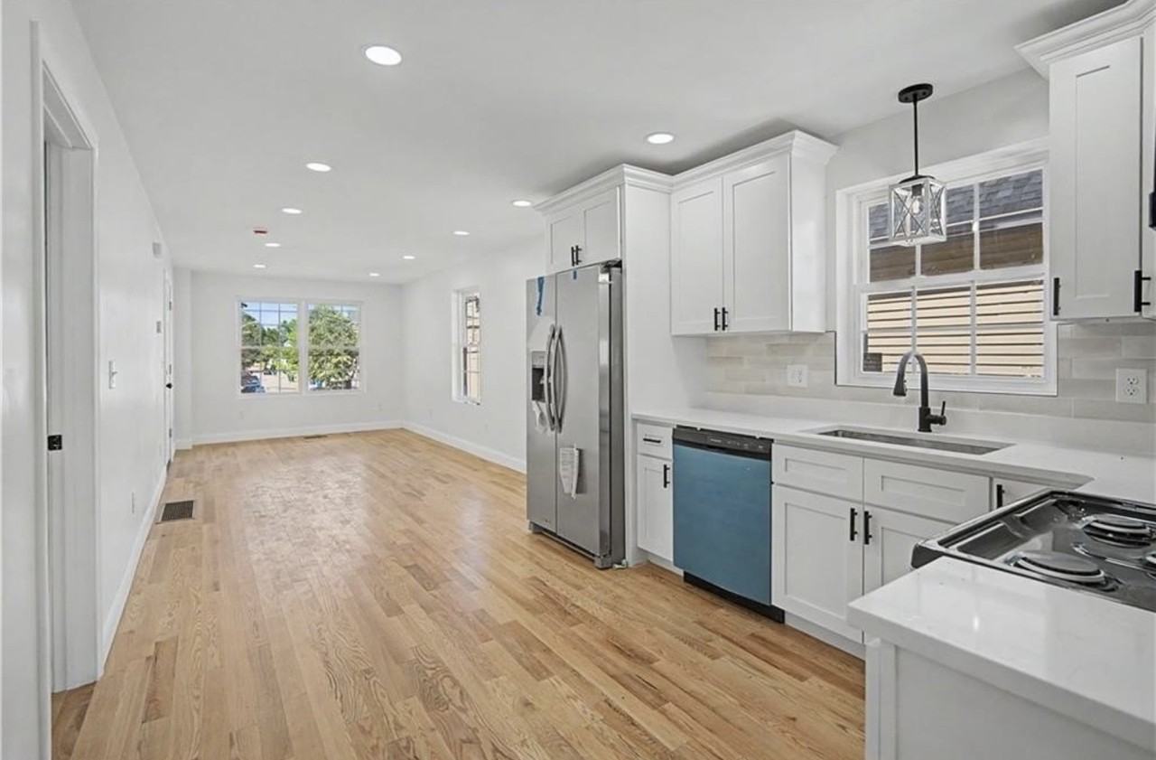 171 Ocean St #1 - Photo 2 of 16
