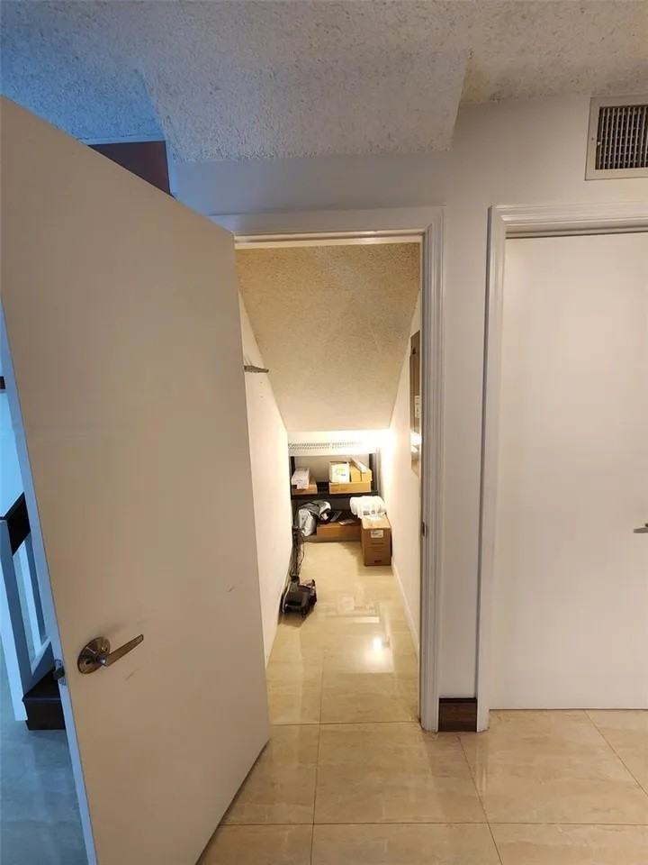 1150 Sw 118th Ter #1150 - Photo 6 of 50