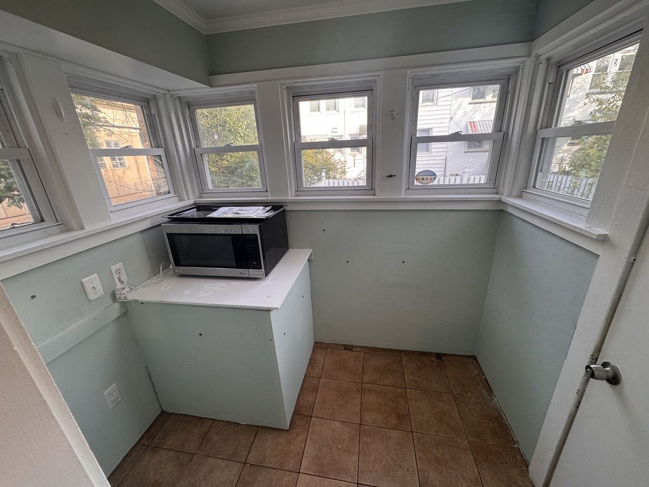 102 Coolidge Ave #NA - Photo 7 of 15