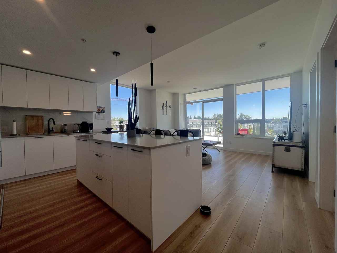 85 Ave & 200 St #707 - Photo 2 of 34