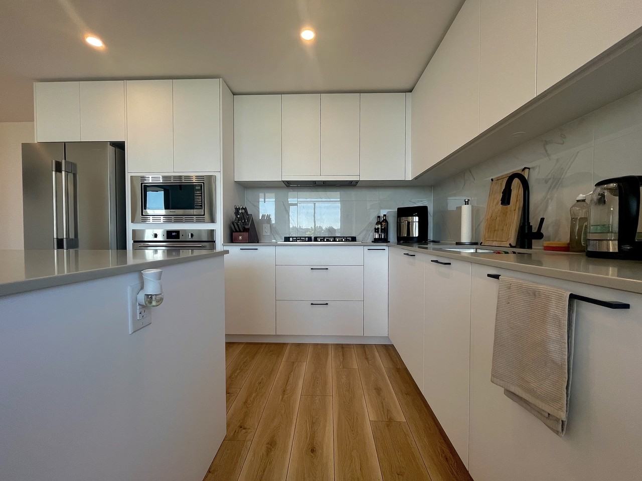85 Ave & 200 St #707 - Photo 5 of 34