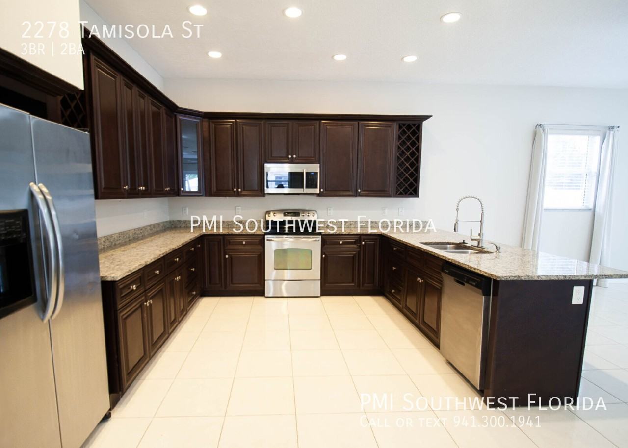 2278 Tami Sola St - Photo 2 of 24