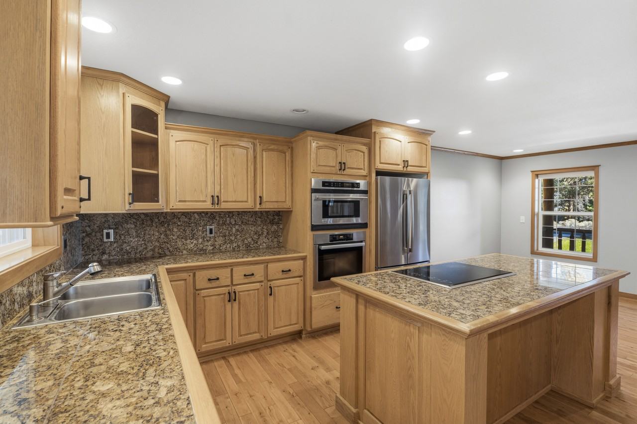20557 Rusticate Rd #NA - Photo 5 of 39