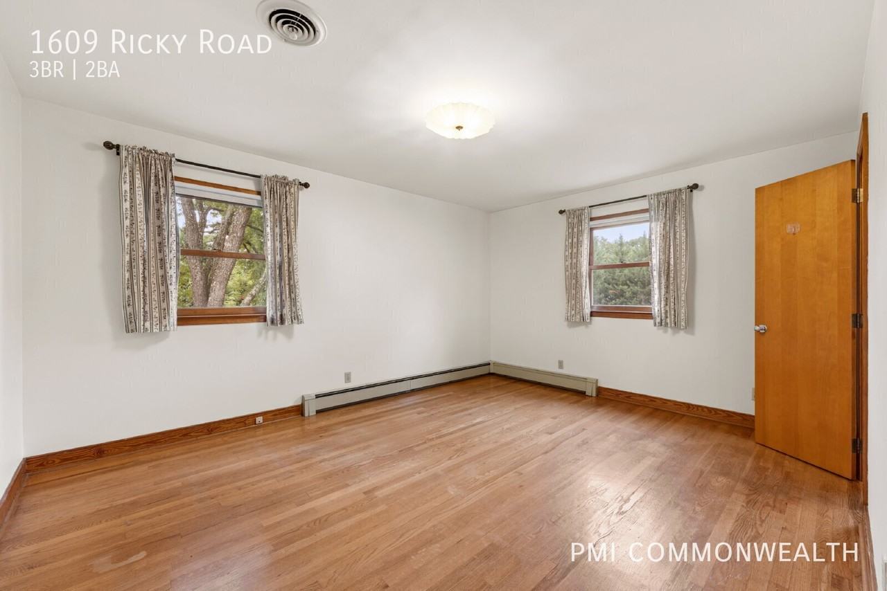 1609 Ricky Rd - Photo 7 of 35