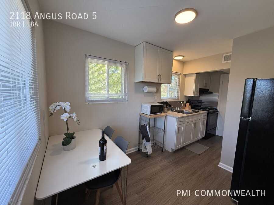 2118 Angus Rd - Photo 4 of 9