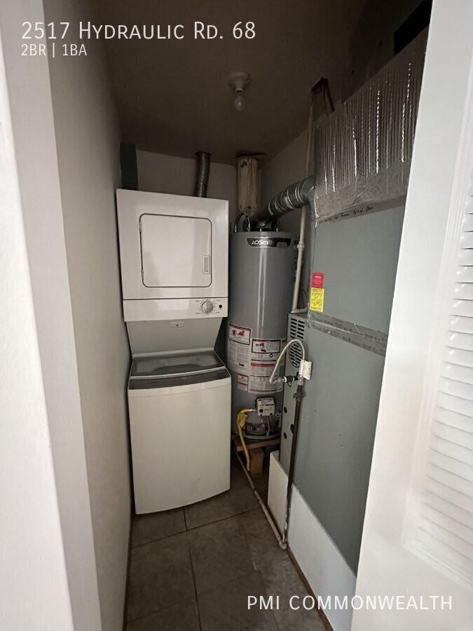2517 Hydraulic Rd - Photo 7 of 10