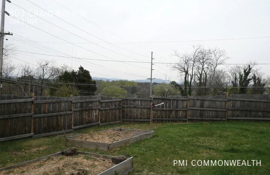 803 Craig Ave - Photo 2 of 15