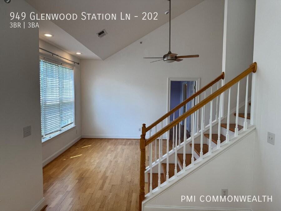 949 Glenwood Station Ln #202 - Photo 5 of 18