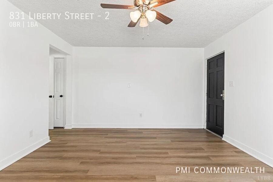 831 Liberty St #2 - Photo 6 of 21