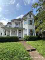 featured image of 424 Elm Ave Sw
