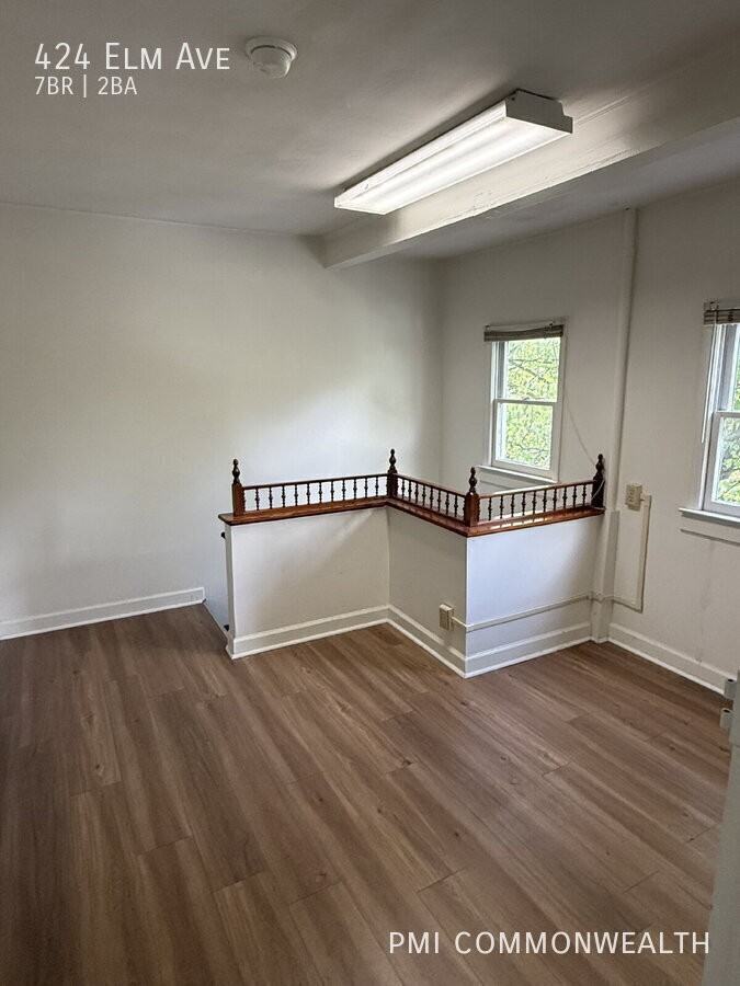 424 Elm Ave Sw - Photo 2 of 10