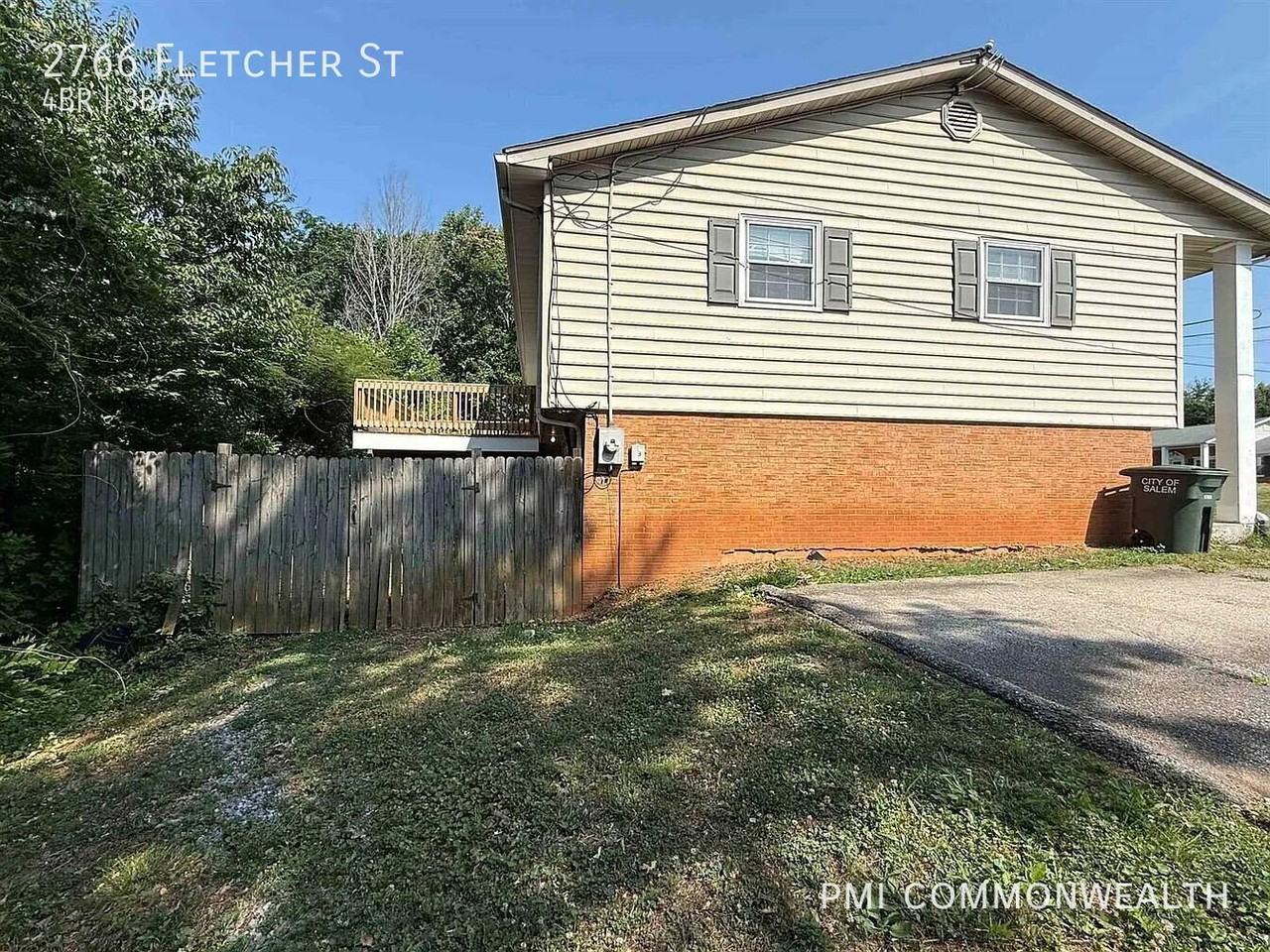 2766 Fletcher St - Photo 6 of 41