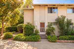 featured image of 5142 Calle Real #B