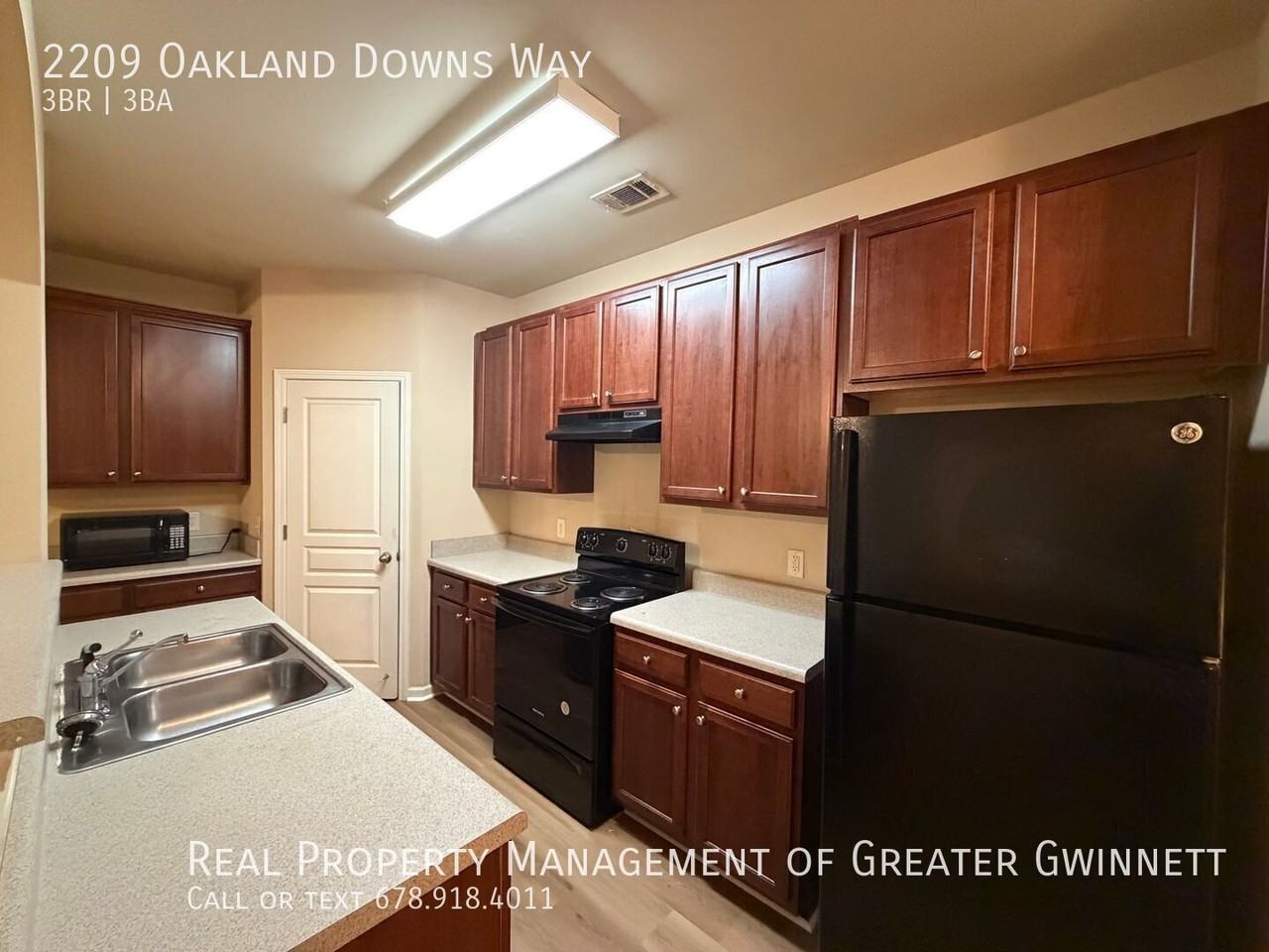 2209 Oakland Downs Way - Photo 3 of 19