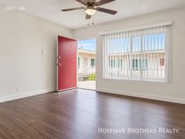 featured image of 4052 W El Segundo Blvd #17