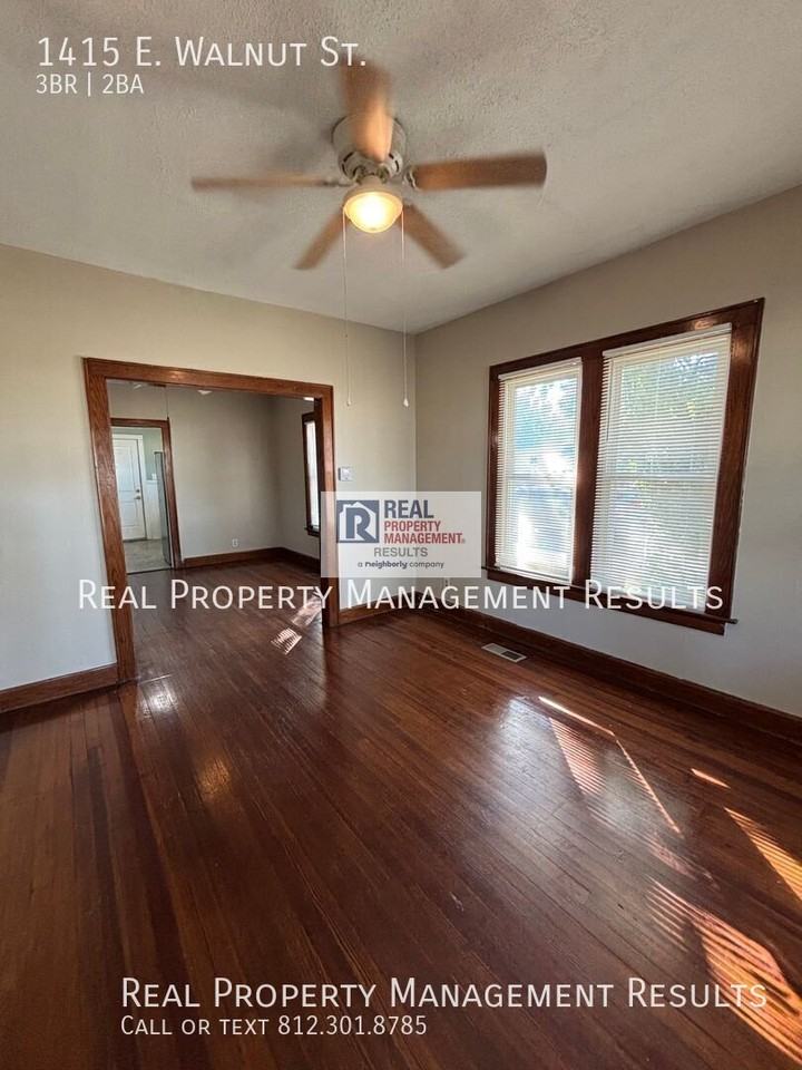 1415 E Walnut St - Photo 2 of 19